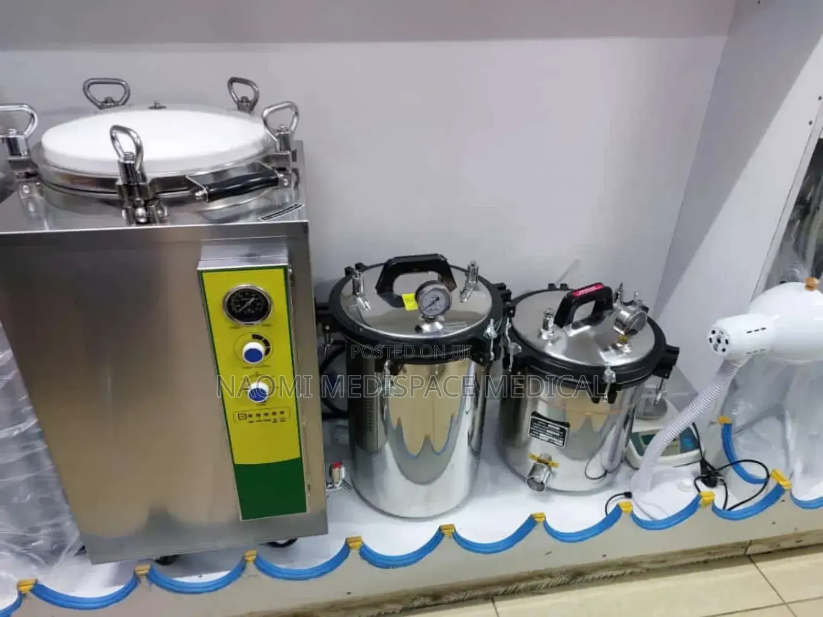 Autoclave 24l on Offer