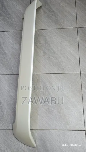 Spoiler Nissan Juke Unfinished