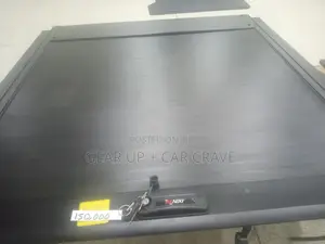 Premium Retractable Tonneau Hilux Cover