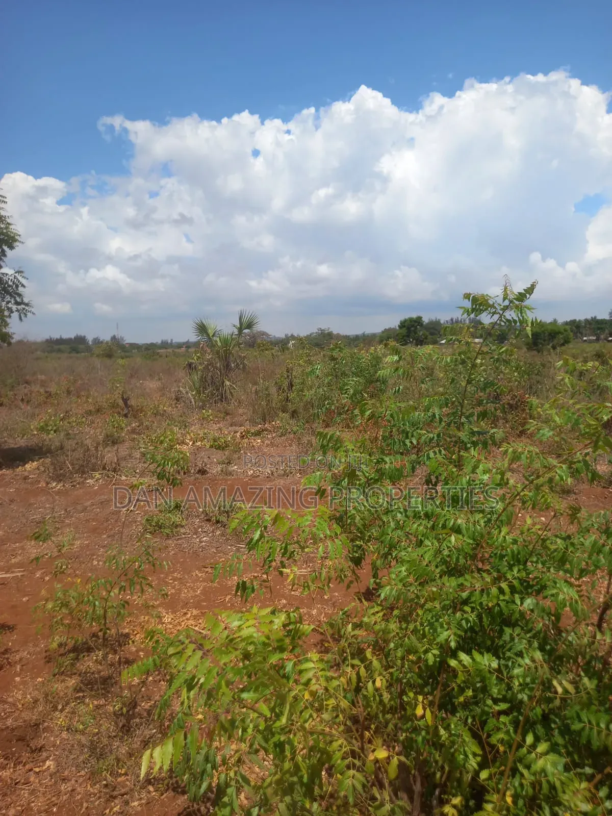 1 Acre in Msa Vipingo for Sale Touching Two Service Road