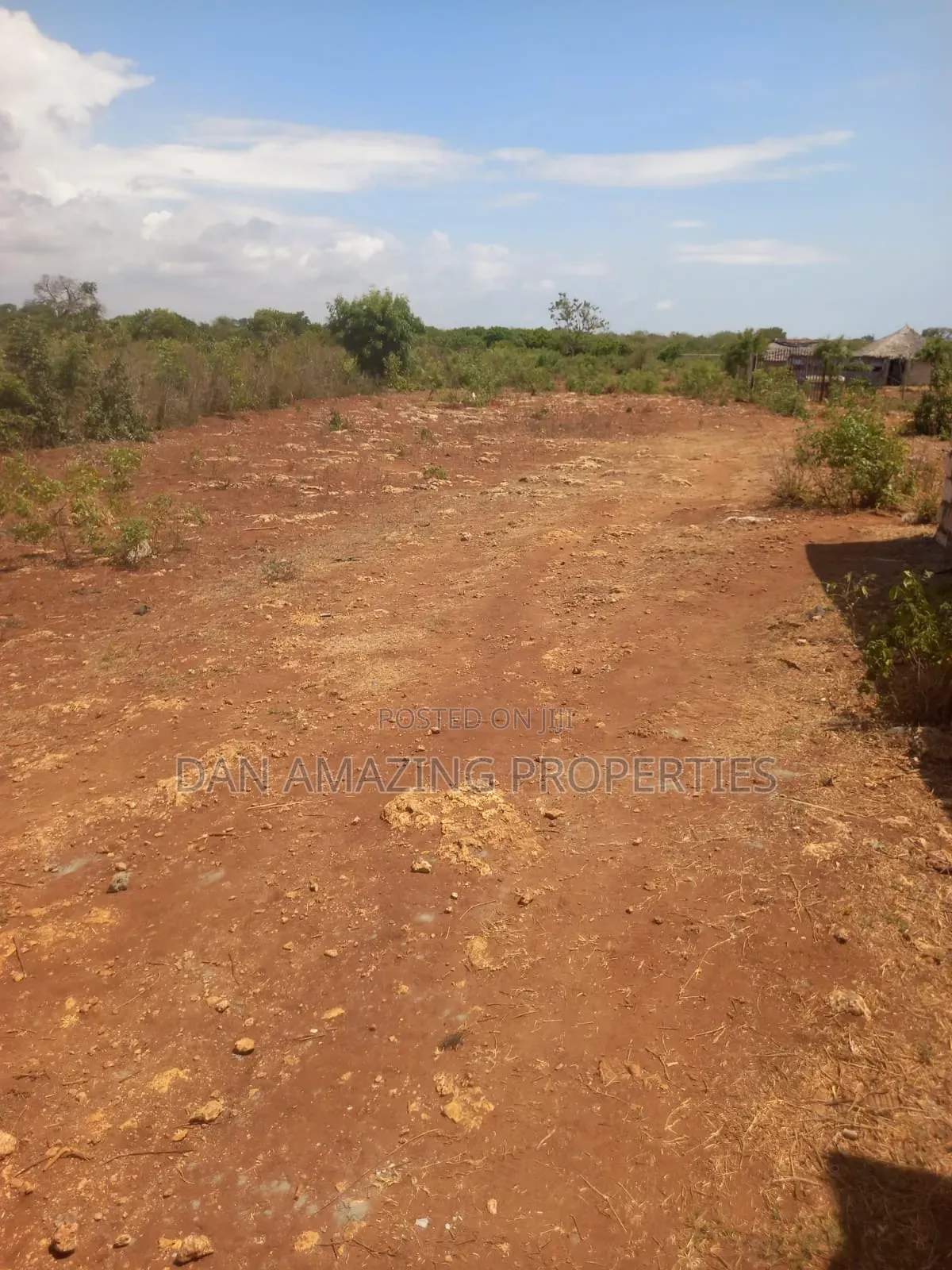 1/4 Acre Msa Vipingo for Sale Touching 2 Service Roads