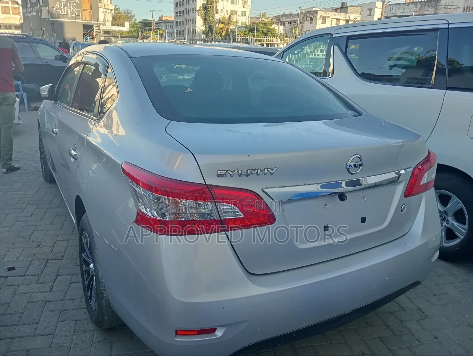 Nissan Sylphy 2018 Silver