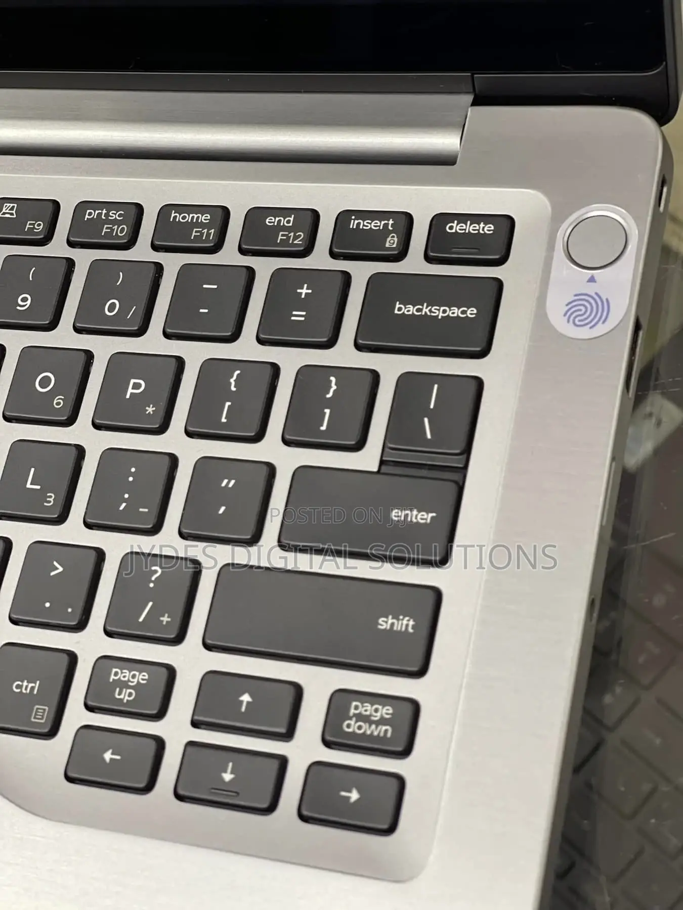 Laptop Dell Latitude 7400 8GB Intel Core i7 SSD 256GB