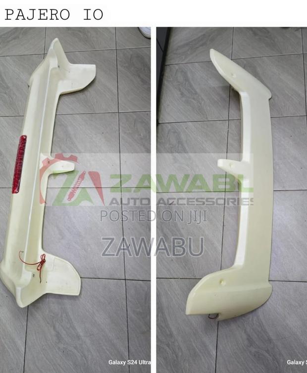 Spoiler Mitsubishi Pajero Io