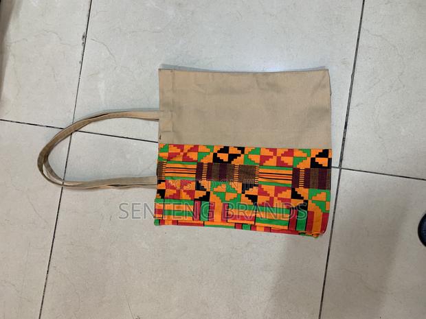 Akra Tote Bags - thumbnail 2