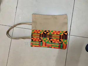 Akra Tote Bags