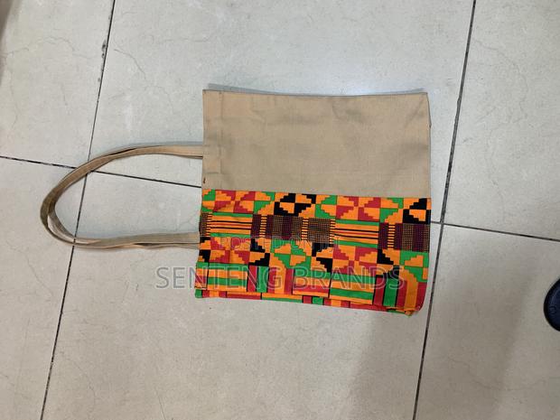 Akra Tote Bags - thumbnail 3