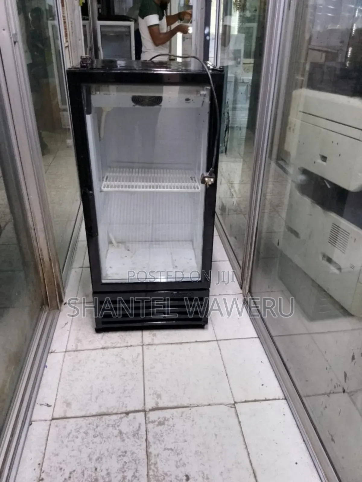  Min Exuk Display Fridge 110litres
