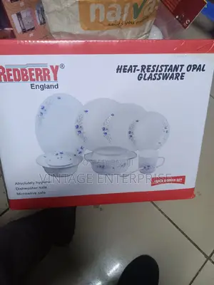 40pcs Dinner Set *Redberry*
