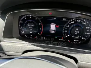 Volkswagen Golf TSI S FWD 2018 White