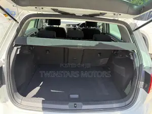 Volkswagen Golf TSI S FWD 2018 White