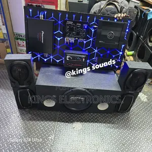 Wallmount Amprack With Disco Lights