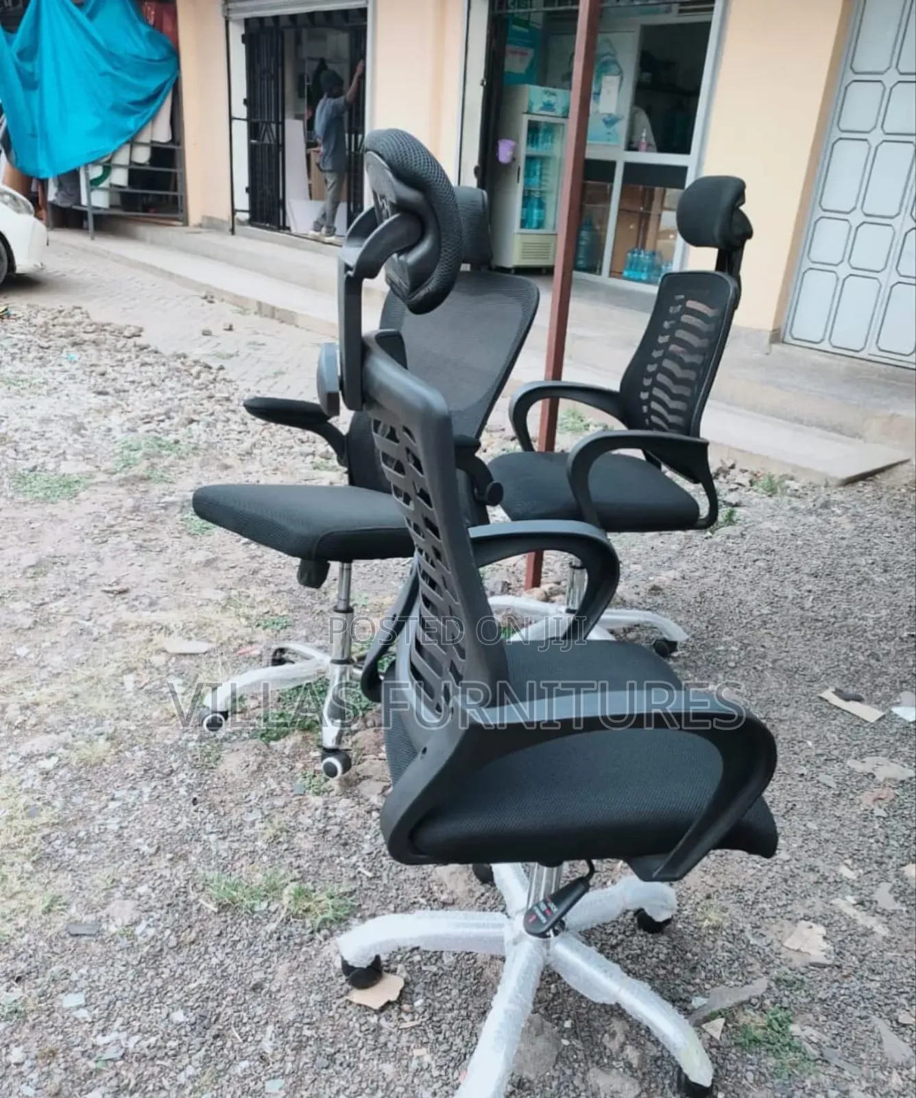 Revolving Headrest Chair
