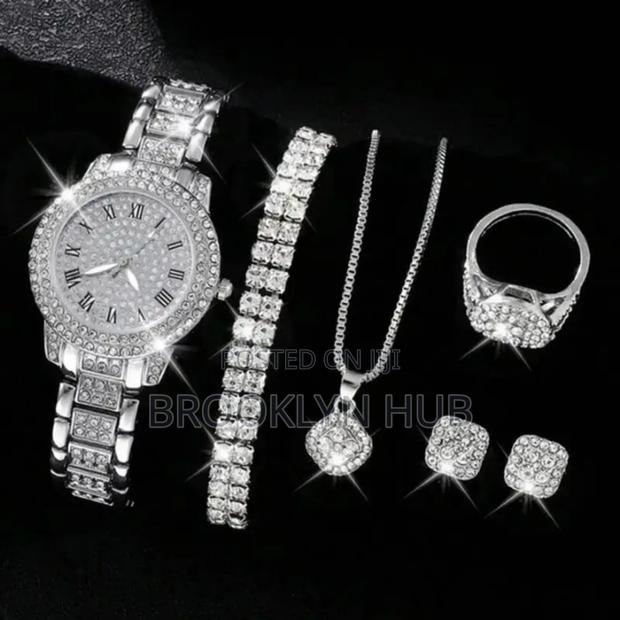 Luxury Ladies Watch Gift Set - thumbnail 3