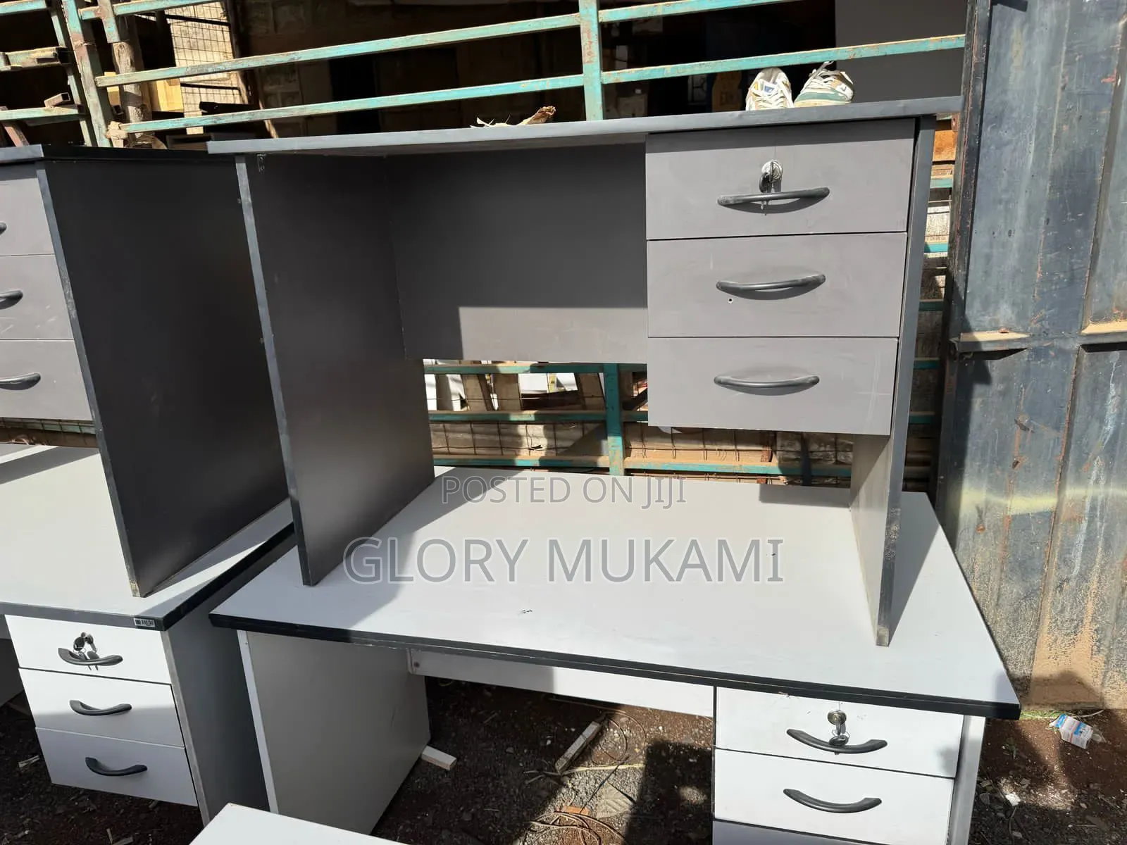 Grey And White Office Desk Table 1m