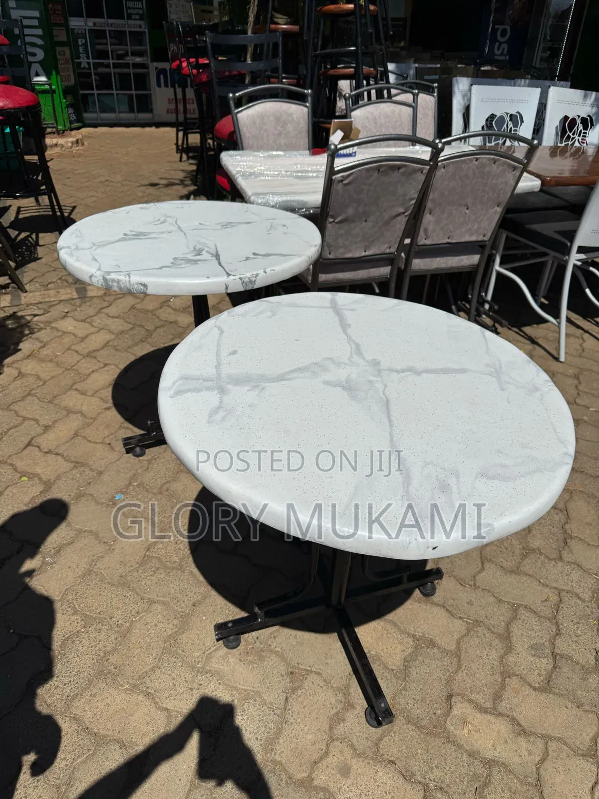 Round White Marble Table