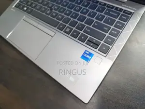 Laptop HP ZBook Firefly G8 16GB Intel Core i7 SSD 512GB