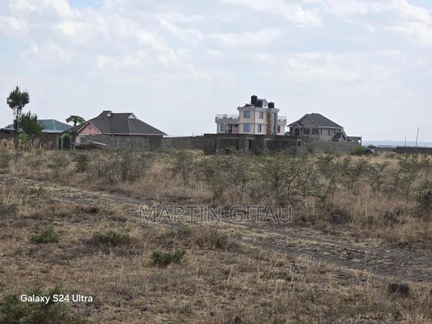 Kamakis - Kiratina Plots on Eighth Acre - thumbnail 3