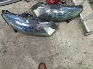 Honda Insight 2008 Xenon Headlights.