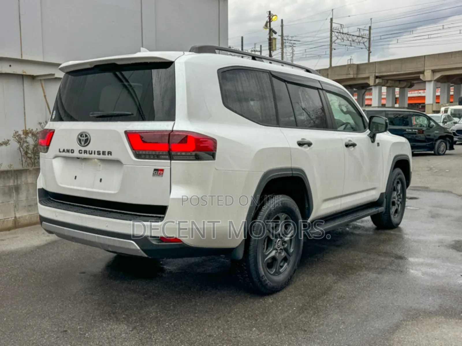 Toyota Land Cruiser Prado 2.8 2021 White