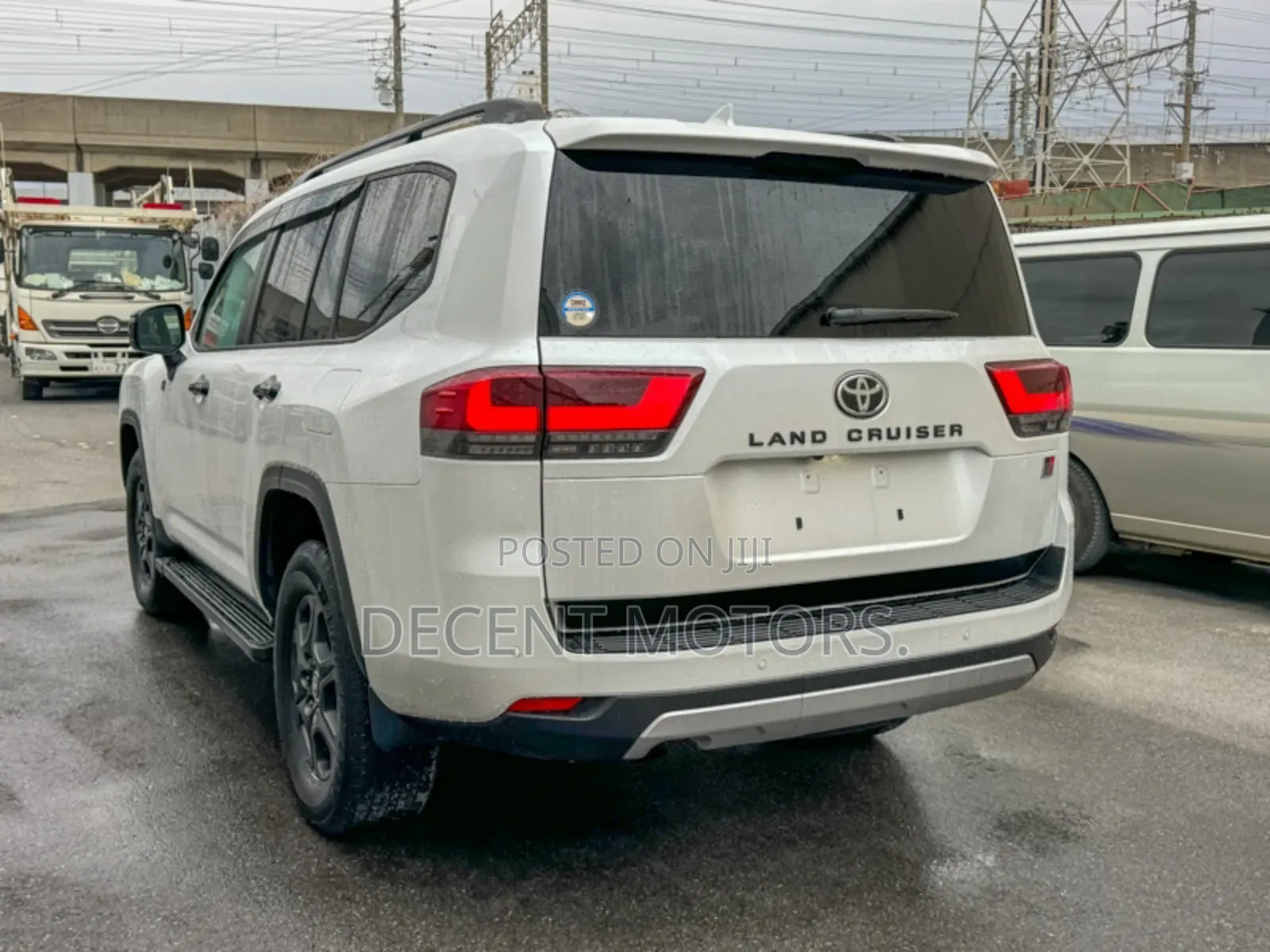 Toyota Land Cruiser Prado 2.8 2021 White