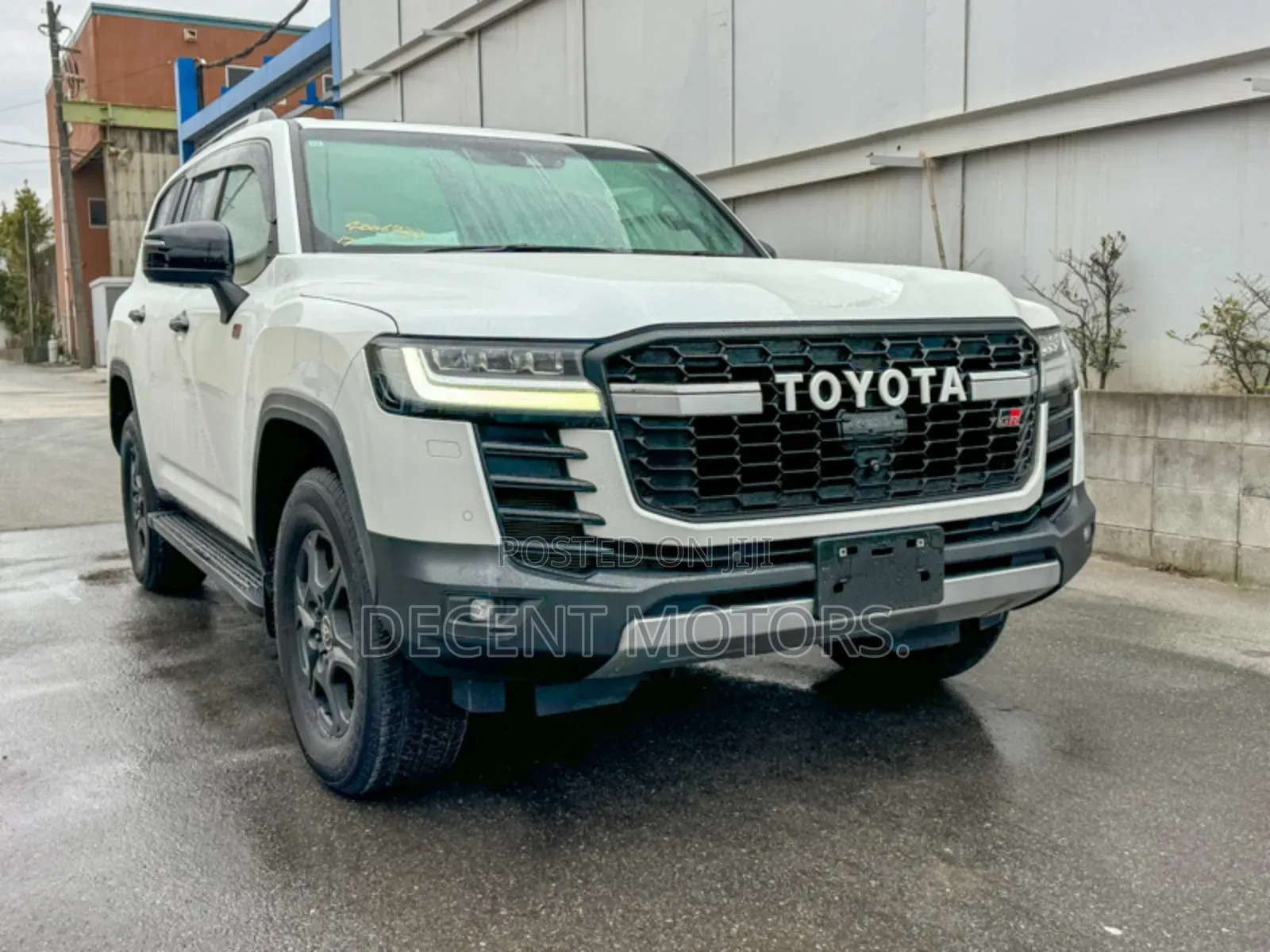 Toyota Land Cruiser Prado 2.8 2021 White