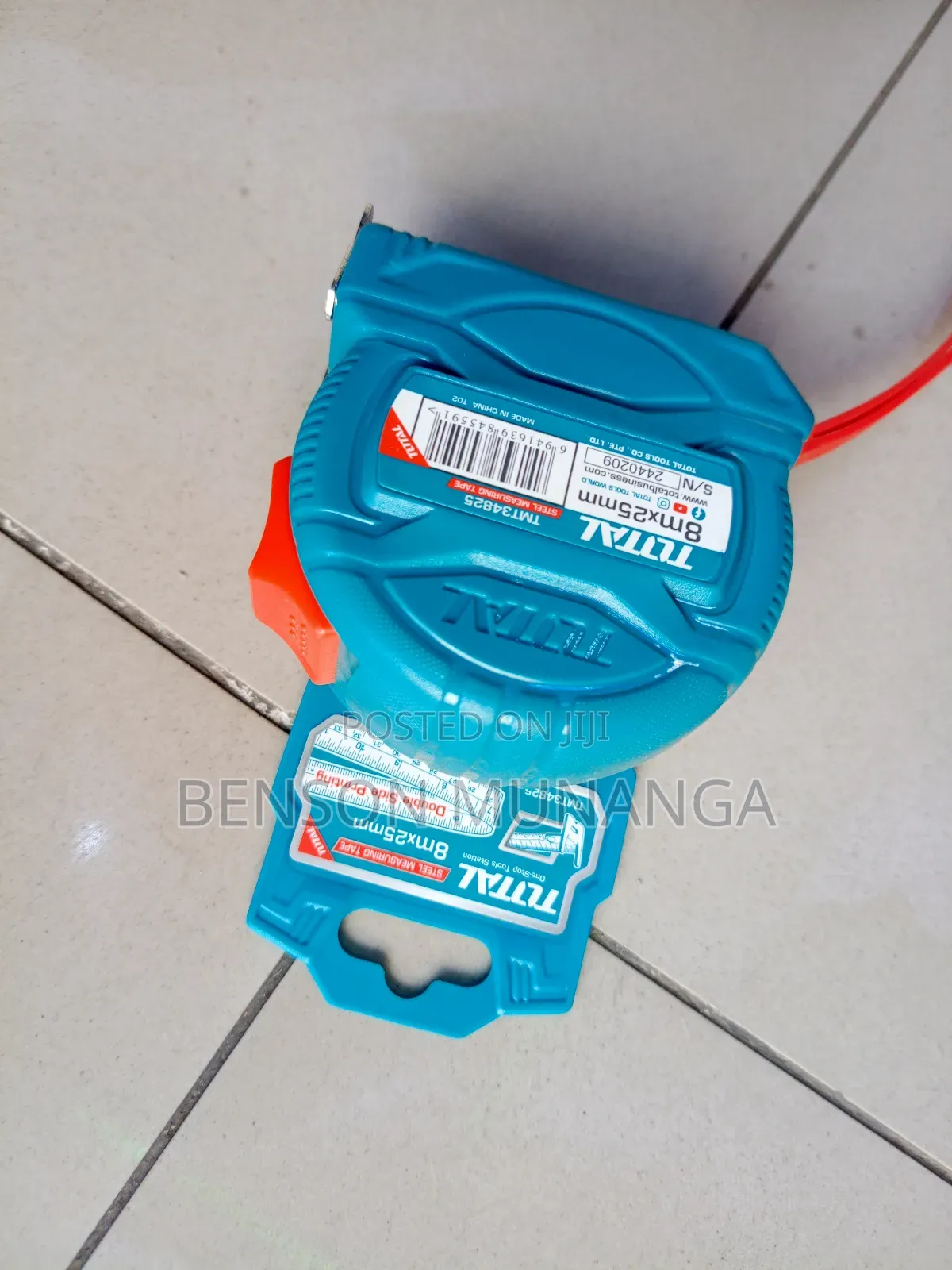 Total Measuring Tape 8m