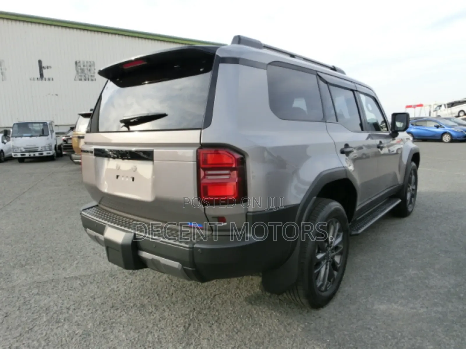 Toyota Land Cruiser Prado 2025 Gold