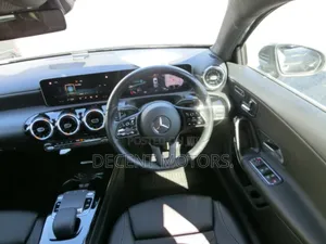Mercedes-Benz A-Class 2018 Silver