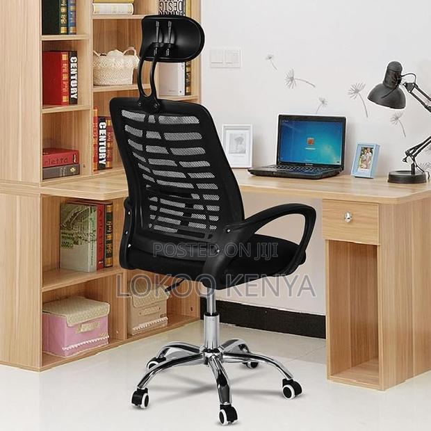 Office Chair: Ergonomic Simple Office Chair