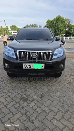Toyota Land Cruiser Prado 2012 Black