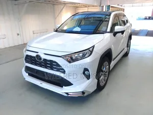 Toyota RAV4 2019 White