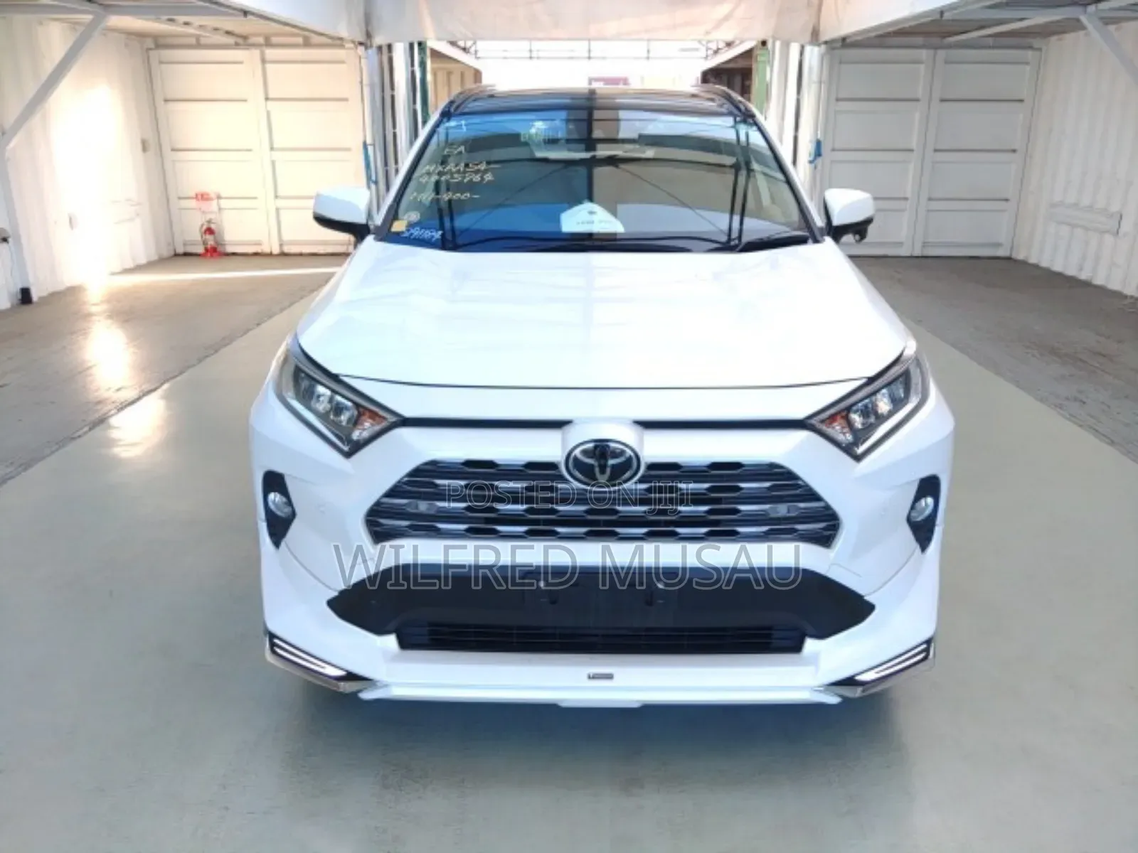 Toyota RAV4 2019 White