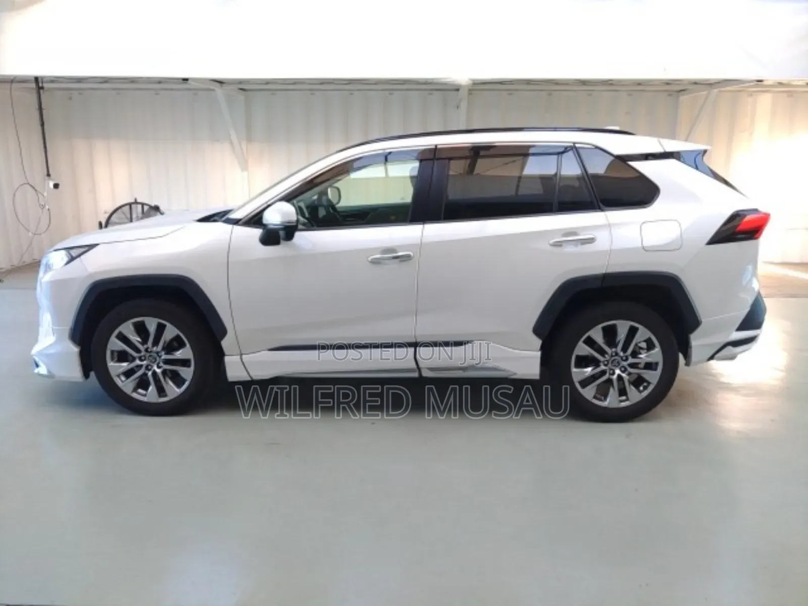 Toyota RAV4 2019 White