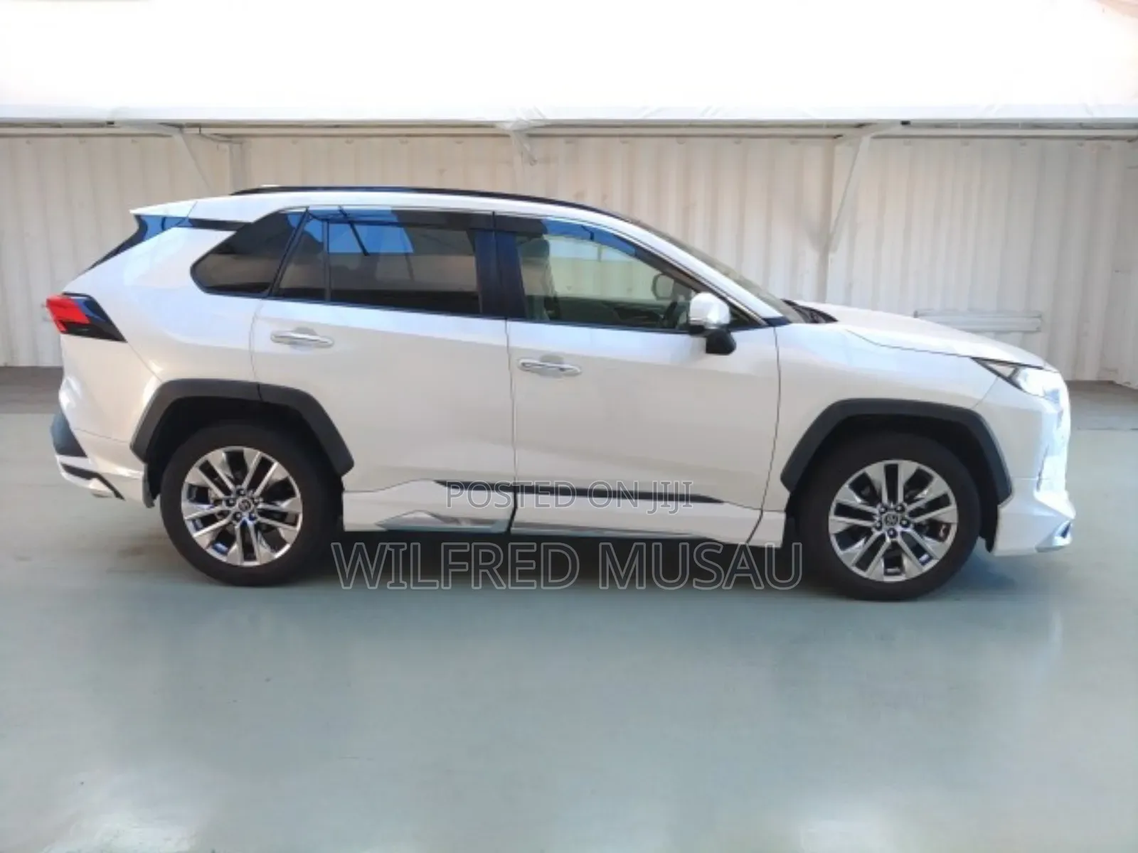 Toyota RAV4 2019 White