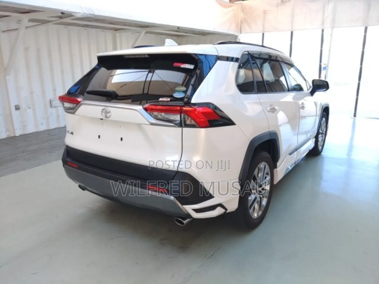 Toyota RAV4 2019 White