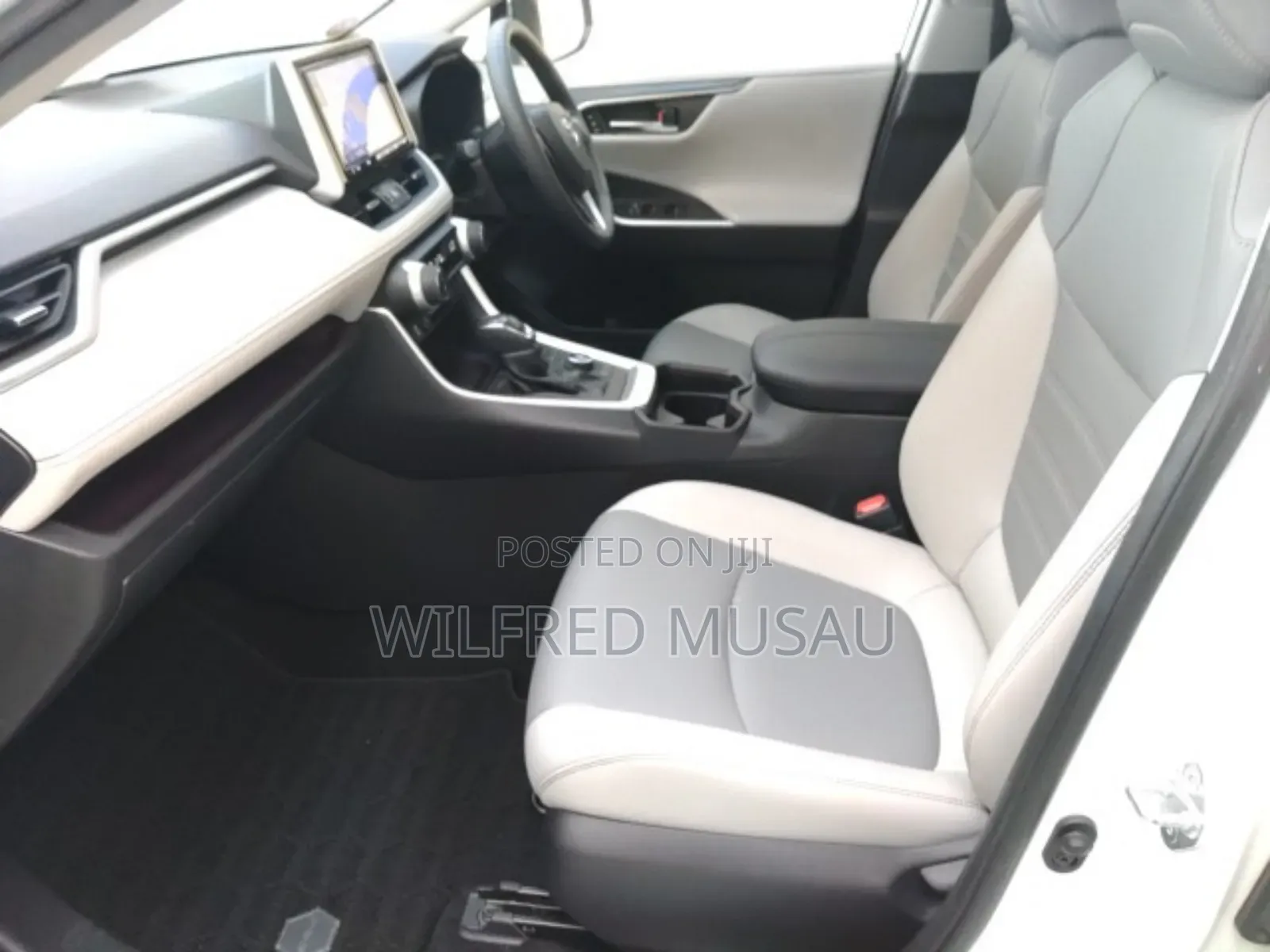 Toyota RAV4 2019 White