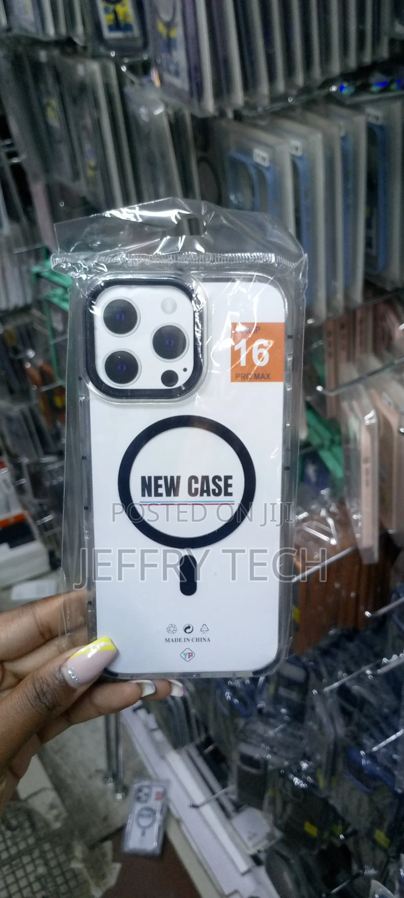 Black Magsafe Clear Phone Case for iPhone 16 Pro Max