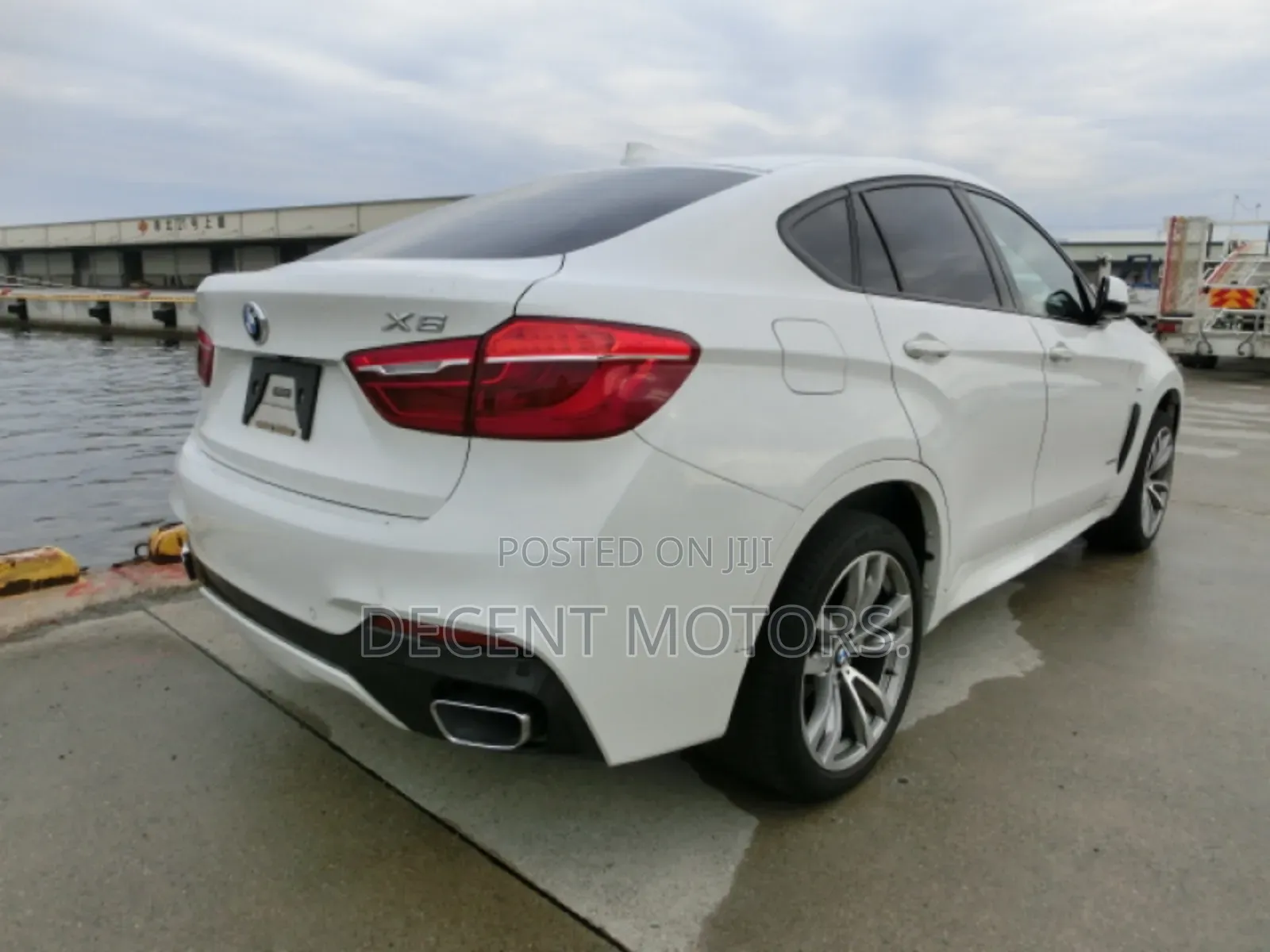BMW X6 xDrive35i AWD 2018 White