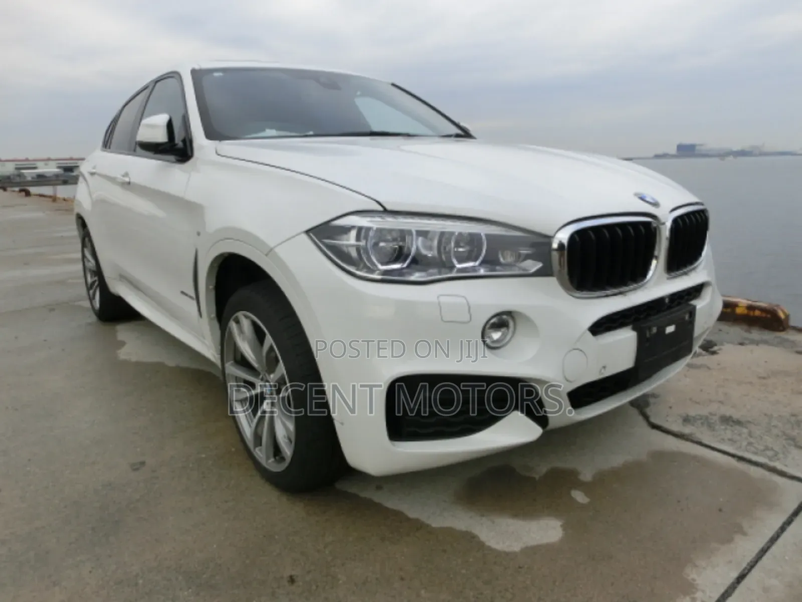 BMW X6 xDrive35i AWD 2018 White