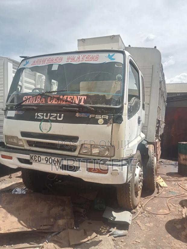 Isuzu Fsr33 - thumbnail 4