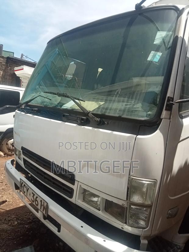 Isuzu Fuso 627 - main view