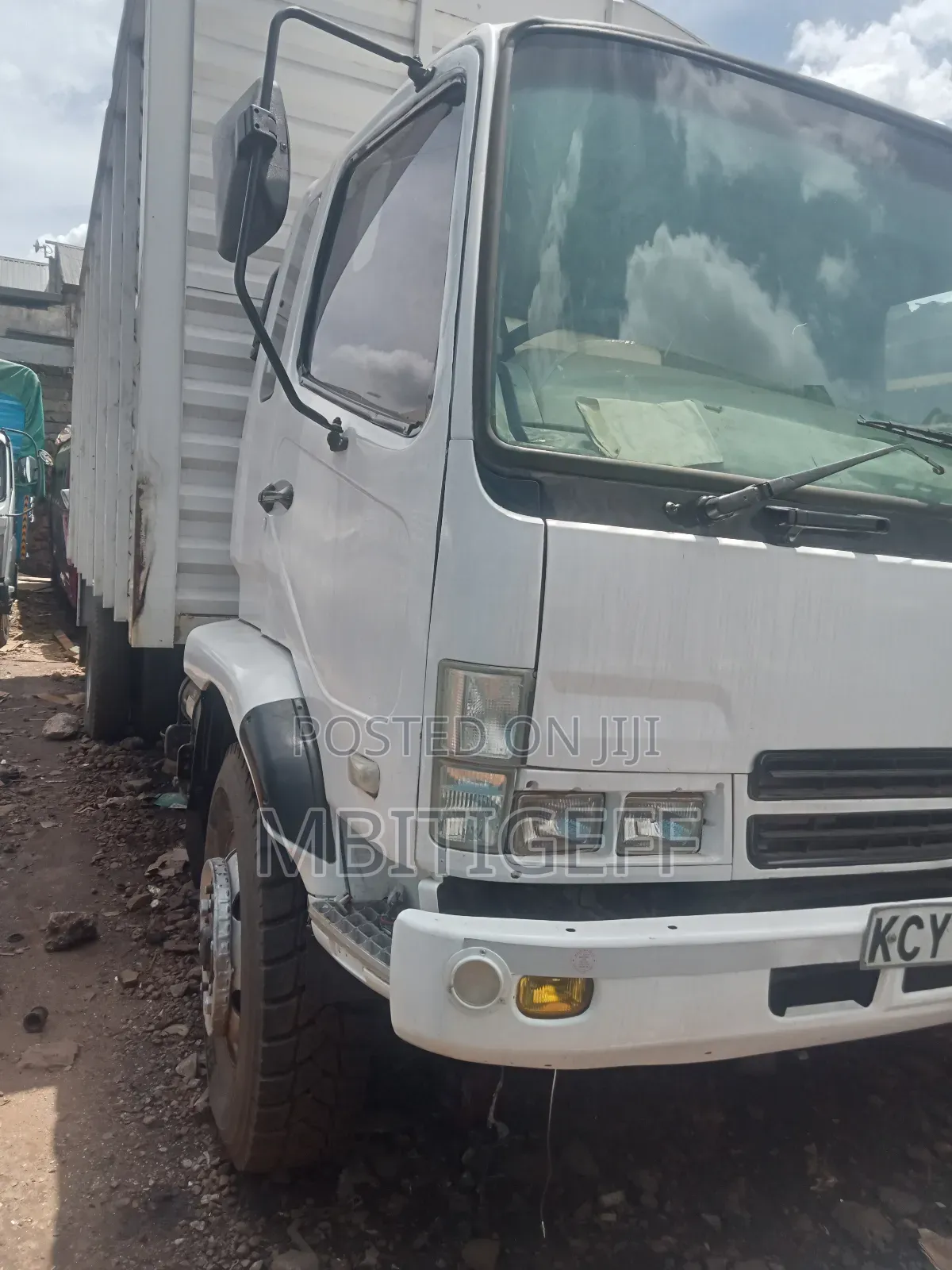 Isuzu Fuso 627