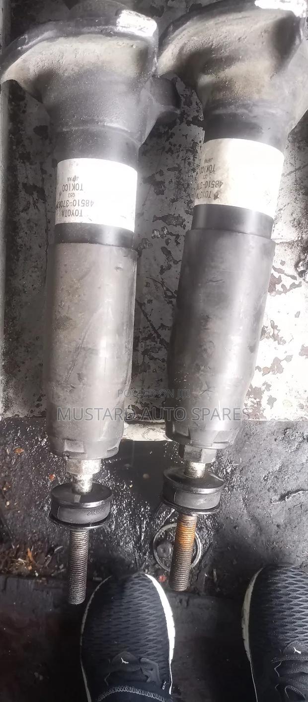 Front Shock Toyota Dyna Ex Japan - thumbnail 2