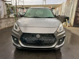Suzuki Swift 2018 Gray