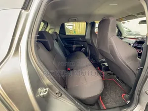 Suzuki Swift 2018 Gray