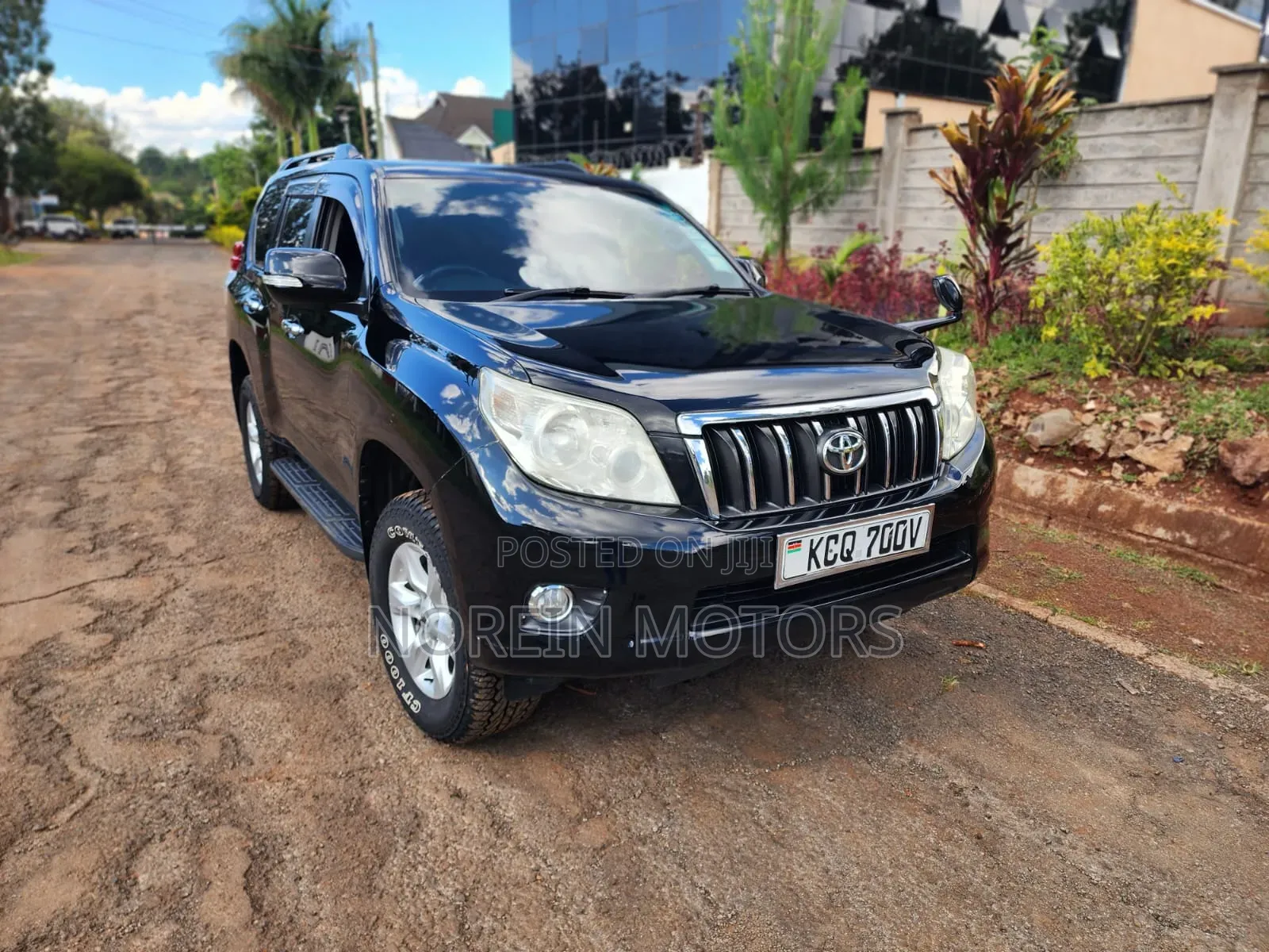 Toyota Land Cruiser Prado 2013 Black
