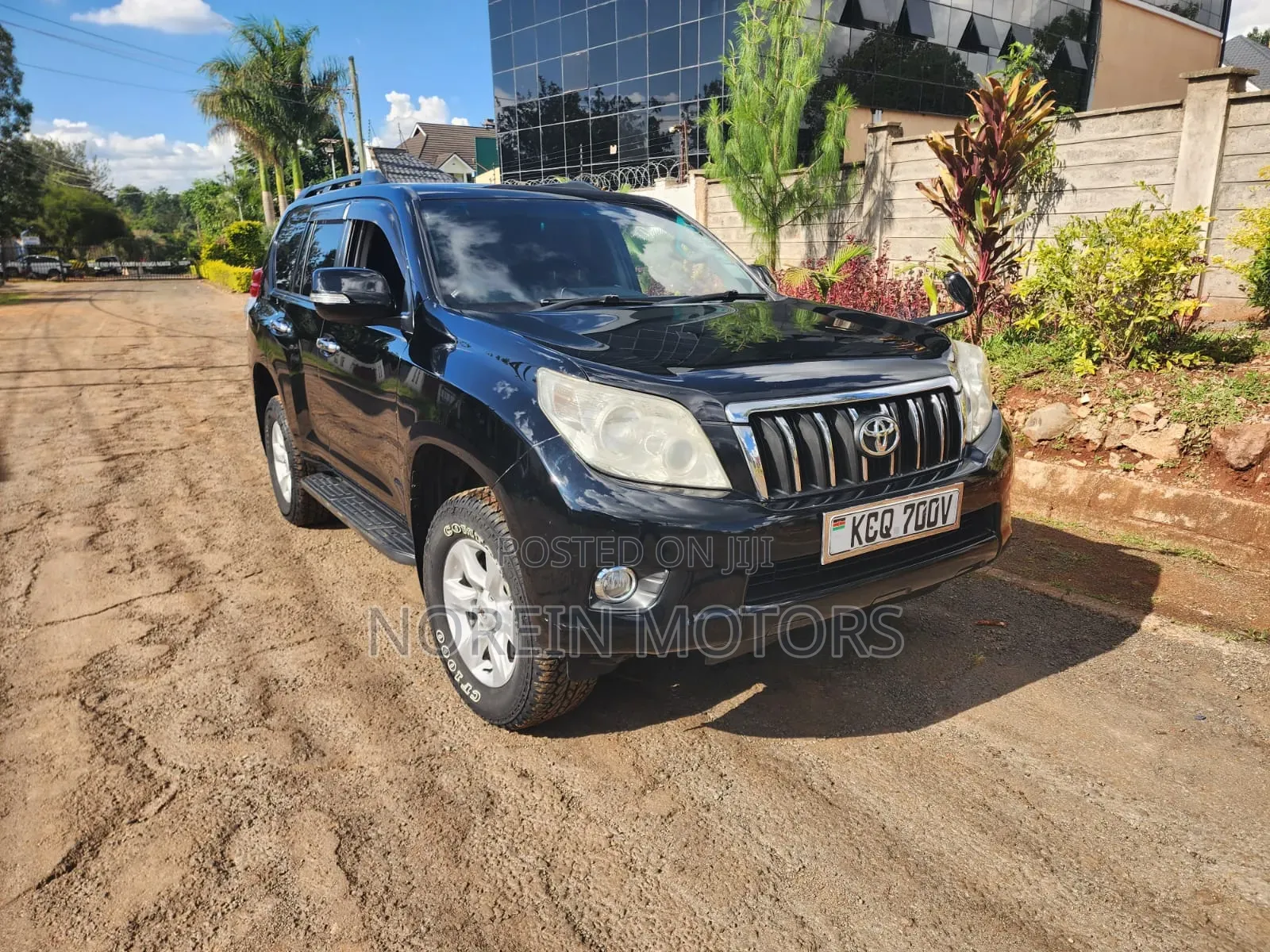 Toyota Land Cruiser Prado 2013 Black