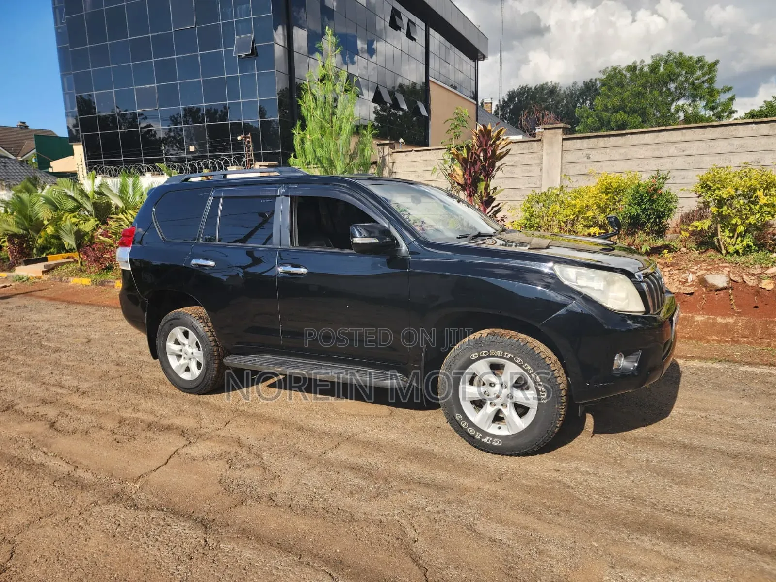 Toyota Land Cruiser Prado 2013 Black