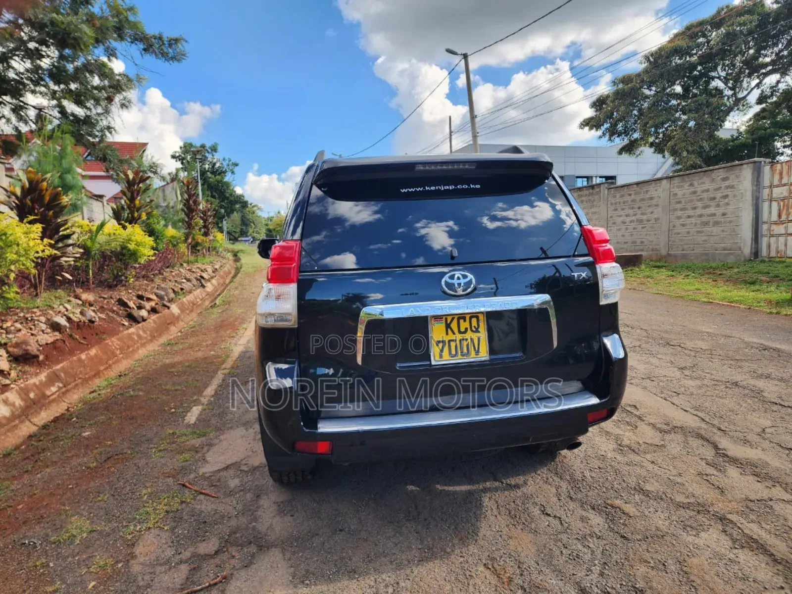 Toyota Land Cruiser Prado 2013 Black